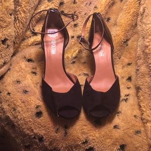 Half side half patent leather COSMOPOLITAN heels